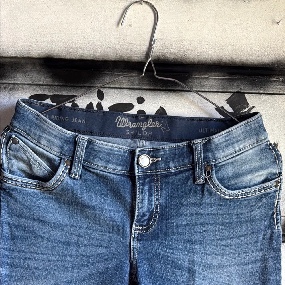 Wrangler Blue Straight Leg Jeans Classic Style - Picture 4 of 7